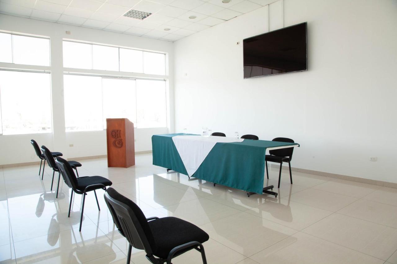 Holiday Suites Такна Экстерьер фото