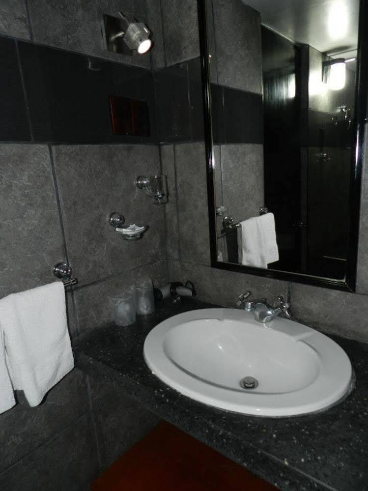 Holiday Suites Такна Экстерьер фото